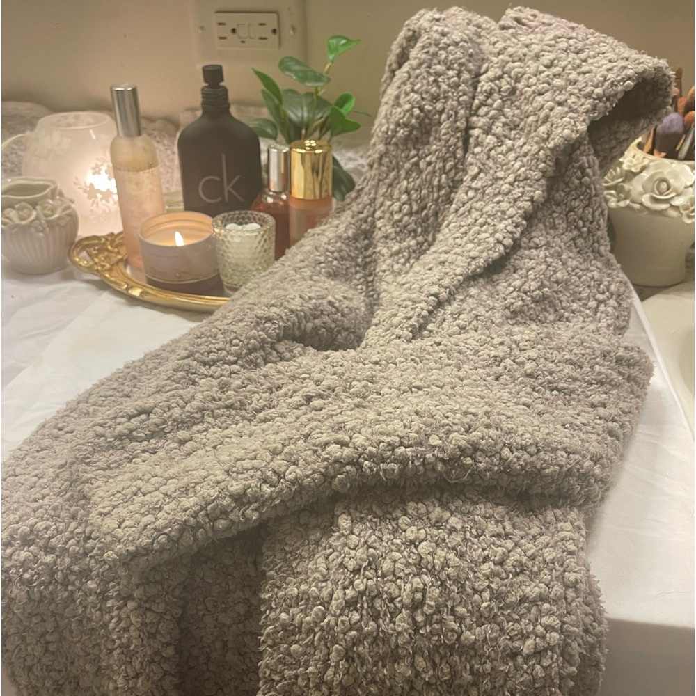 Barefoot dreams cardigan